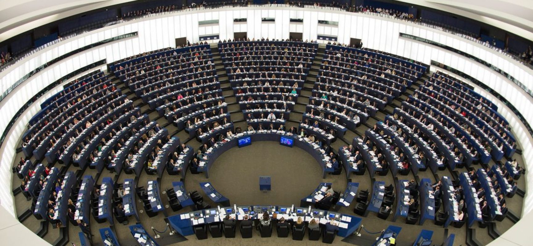Socialista italiano Sassoli é eleito presidente do Parlamento Europeu