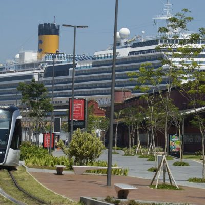 Turismo de cruzeiros cresce e movimenta economia uruguaia