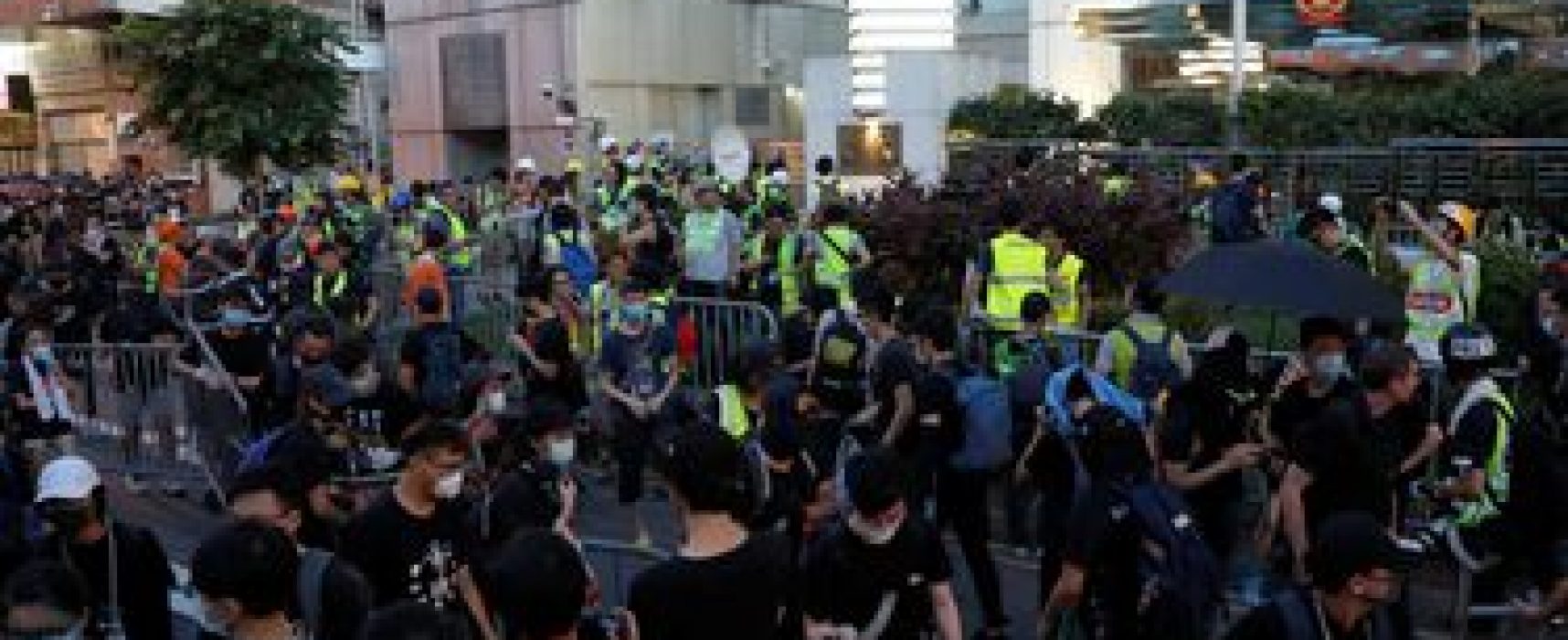 Professores protestam em Hong Kong