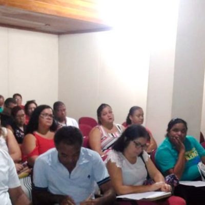 Sesau realiza reunião com marcadores de exames do município