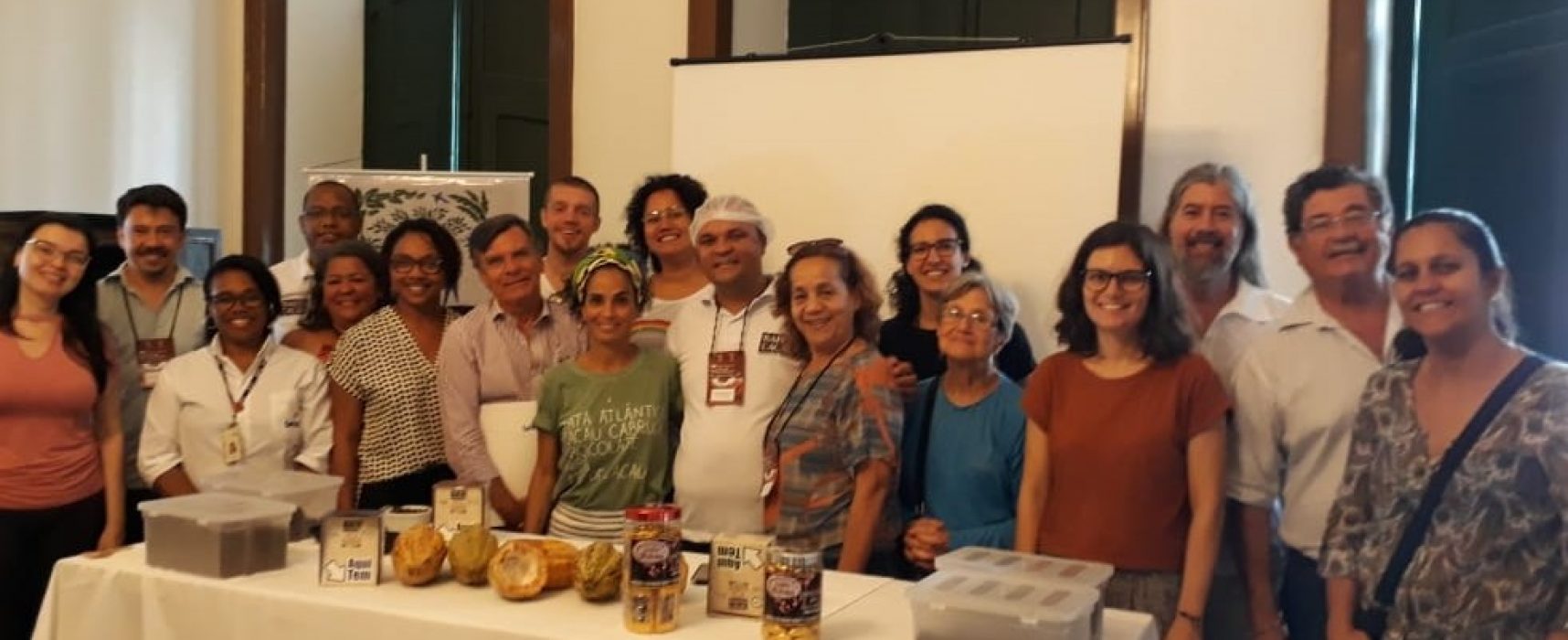 Bahia Cacau ministra Oficina em Seminário do Museu da Gastronomia Baiana
