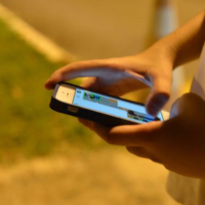 Brasil tem 24,3 milhões de crianças e adolescentes que usam internet