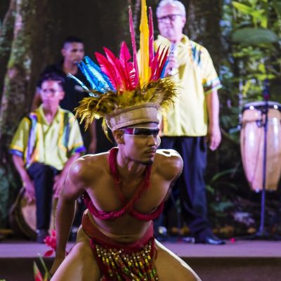 Capital paraense recebe festival com chocolates, florese joias da Amazônia