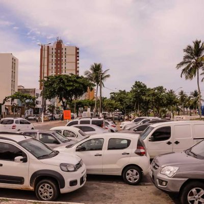 ILHÉUS: ZONA AZUL, mais uma iniciativa louvável do vereador Nerival Reis