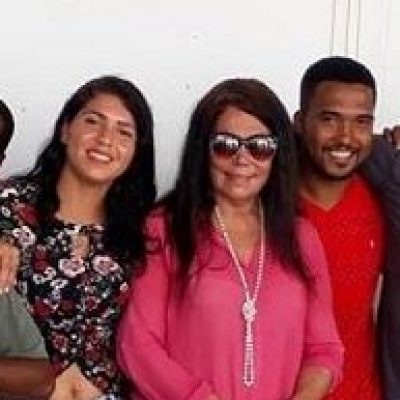LU CERQUEIRA é recebida com festa no Copão do Malhado e no Banco da Vitória