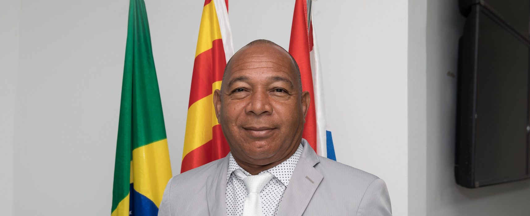 PROJETO QUE REGULAMENTA OS “MOTOTÁXISTAS” É APROVADO EM ILHÉUS. CATEGORIA AGRADECE A NERIVAL REIS