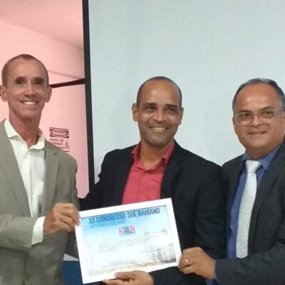 César Porto é homenageado no XX Congresso XX Congresso Sul Bahiano dos Poderes Legislativo e Executivo