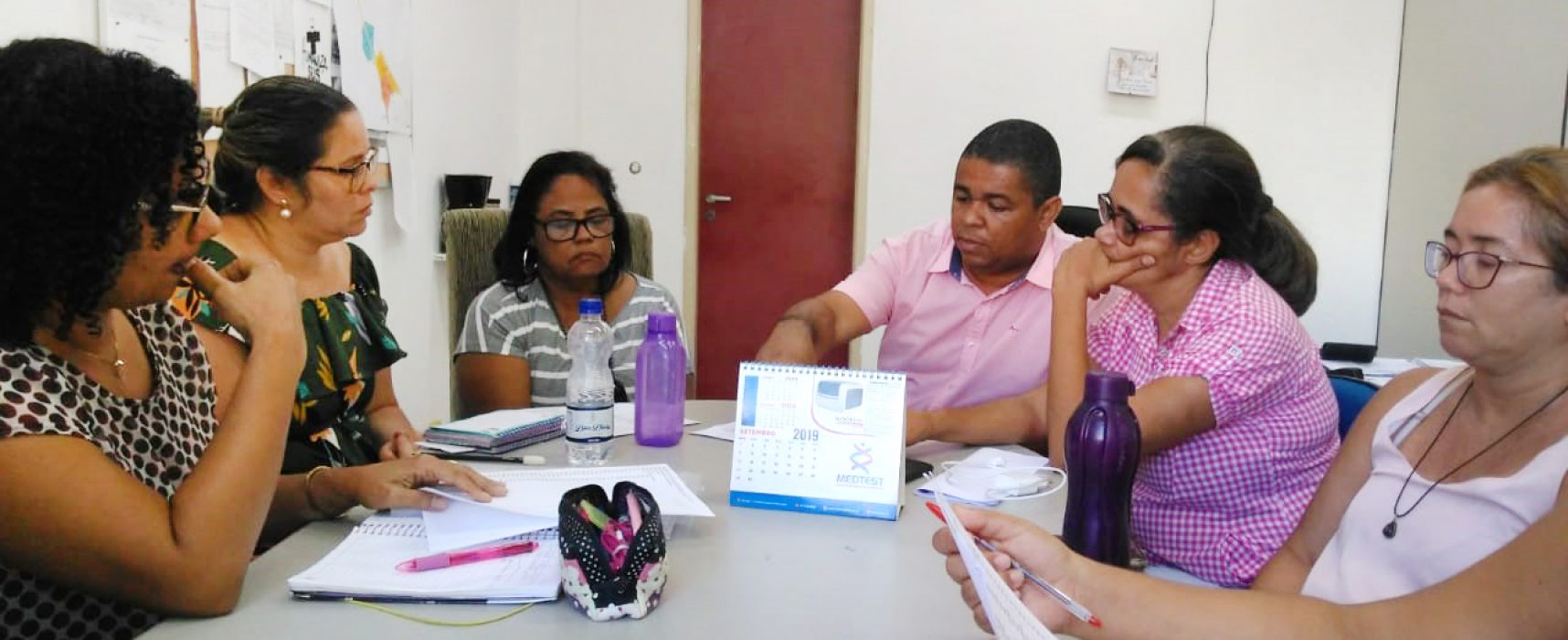 Sesau de Ilhéus discute assistência  às gestantes do município
