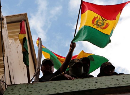 Evo Morales convoca novas eleições presidenciais na Bolívia