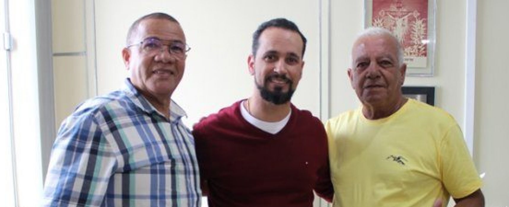 O TIGRÃO TÁ VOLTANDO: Presidente da FBF recebe dirigentes do Colo-Colo de Futebol e Regatas