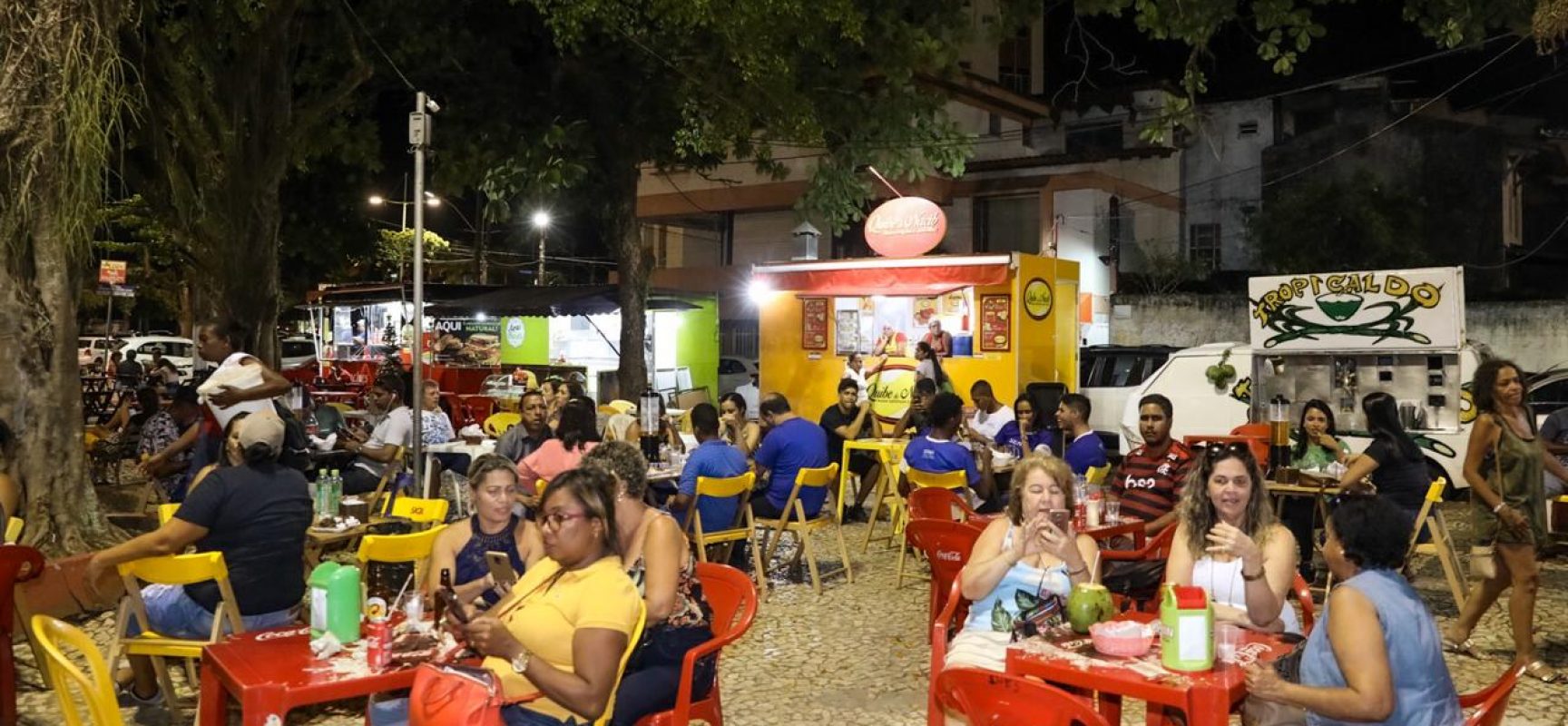 Projeto Música na Praça leva lazer para moradores e turistas em Ilhéus