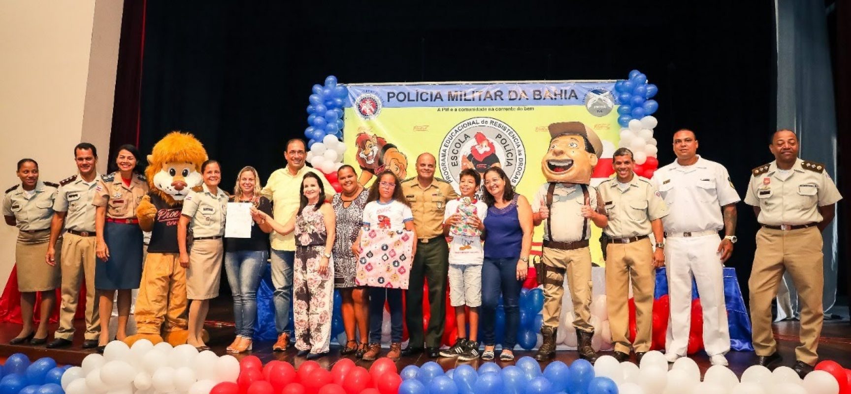 Proerd realiza formatura para mil estudantes de escolas públicas de Ilhéus