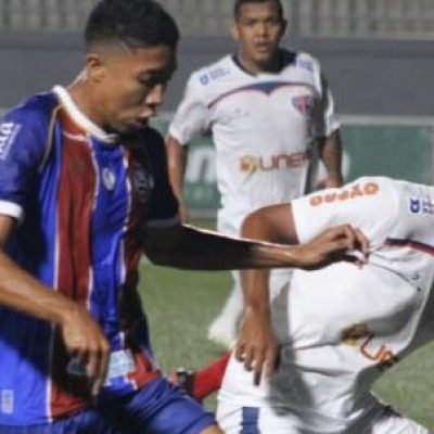 BAHIA VENCE O BAHIA DE FEIRA E ASSUME LIDERANÇA DO BAIANÃO