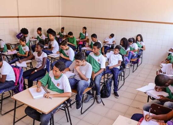 Matrícula para novos estudantes da rede municipal de ensino de Ilhéus começa nesta segunda (15)