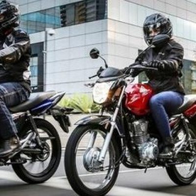 TRÂNSITO: 5 infrações de moto que causam suspensão direta da CNH