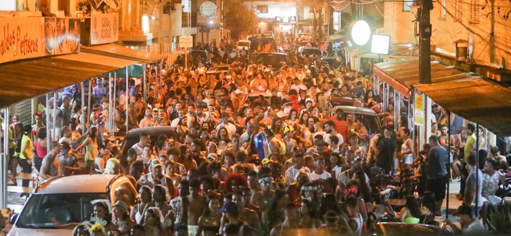 Carnaval do povo: folia tomou conta das ruas de Ilhéus neste final de semana