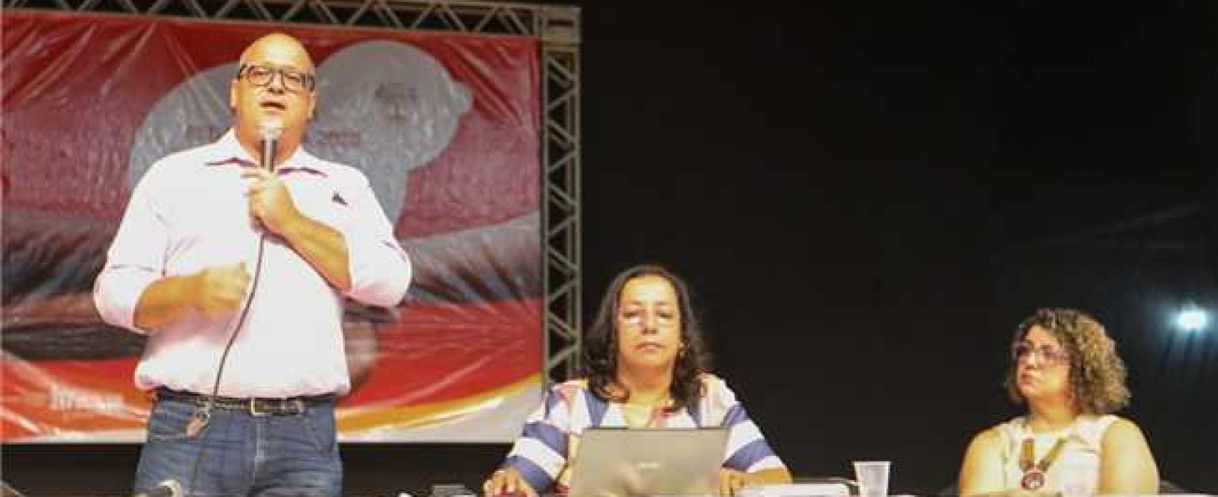 Conselho realiza audiência pública para discutir o Plano Municipal de Educação