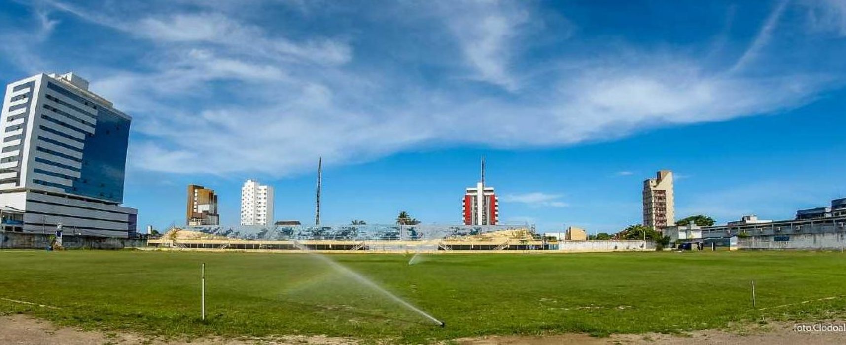 DIA DA CIDADE, 28, TERÁ COLO COLO X GRAPIÚNA NO ESTÁDIO MÁRIO PESSOA