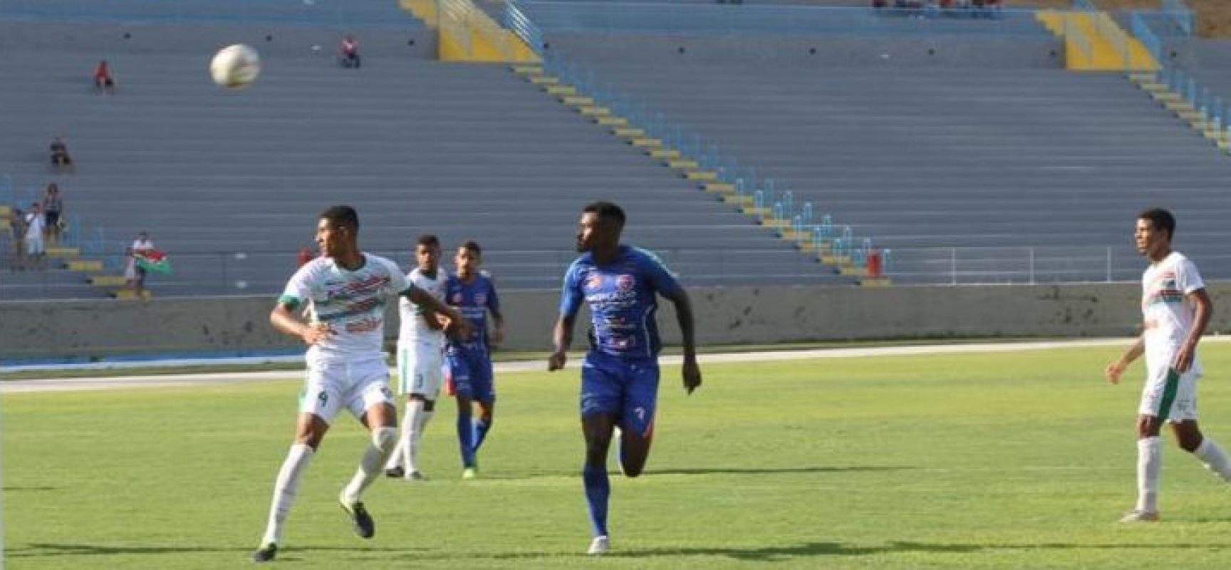 Flu de Feira 7 x 3 Doce Mel em jogo no Lomantão