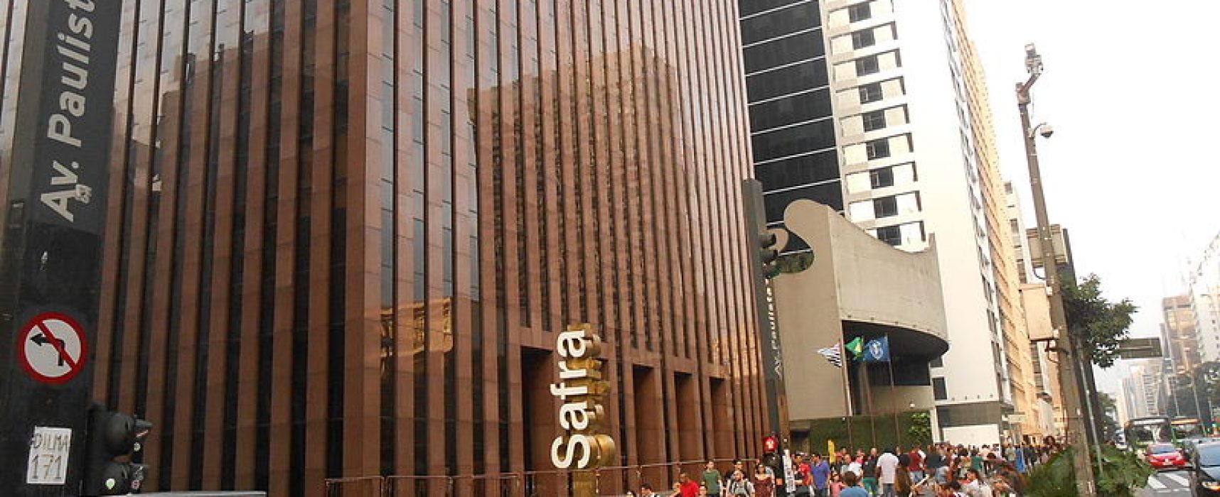 Banco Safra doa R$ 20 milhões para ajudar hospitais públicos