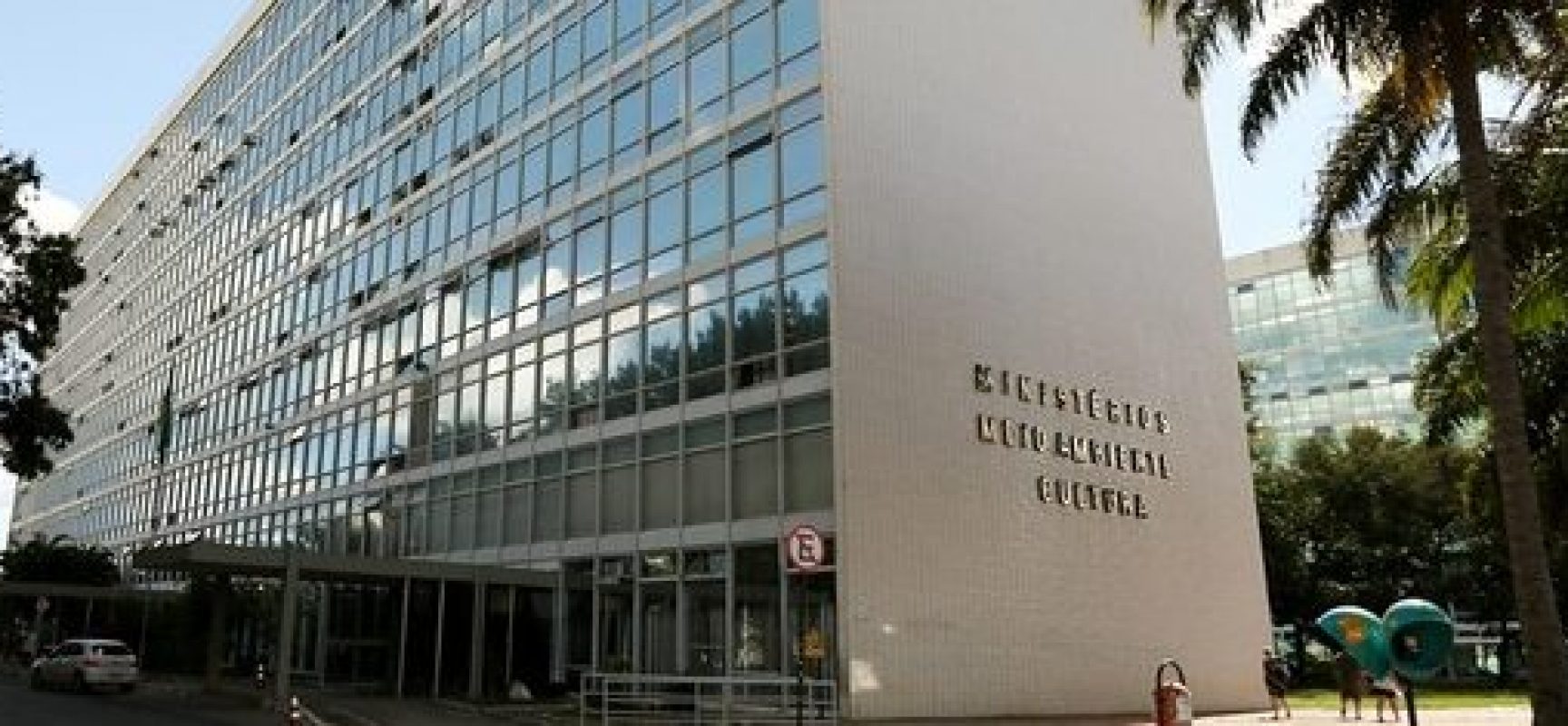 Beneficiários dos programas sociais vão passar por atualização cadastral