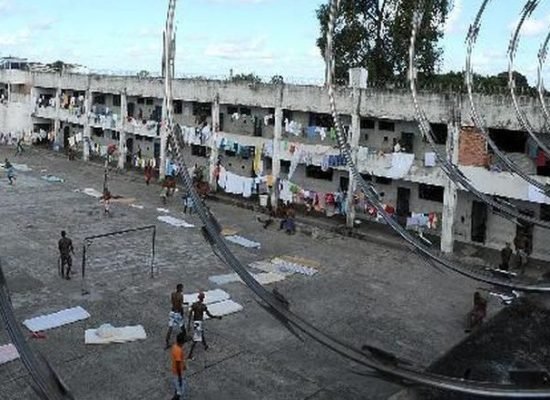 Justiça proíbe visitas em todas unidades prisionais de São Paulo