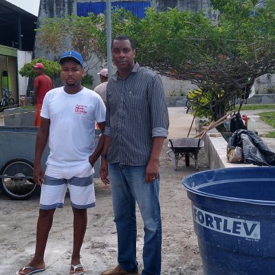 PRAÇA DO RADIALISTA SENDO REVITALIZADA. Uma reivindicação do vereador Luiz Carlos Escuta.