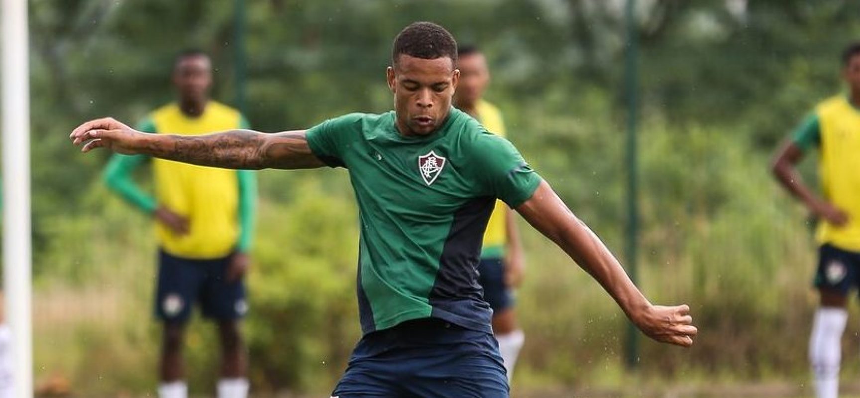 Representante de clubes lamenta falta de acordo coletivo com jogadores