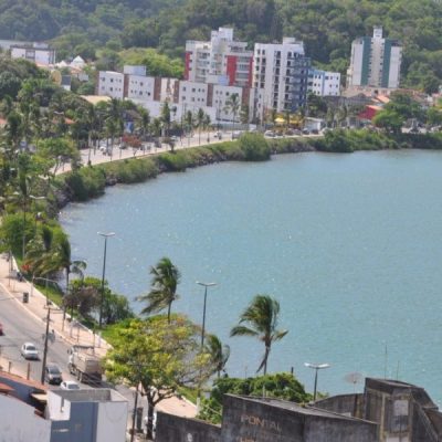 ESCUTA ILHÉUS: Vereador reivindica recuperação de abrigo de ônibus no Pontal