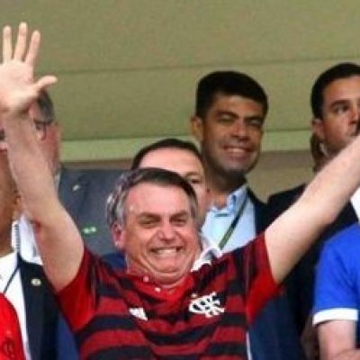 O mais forte dos aliados da CBF. Bolsonaro quer volta do futebol
