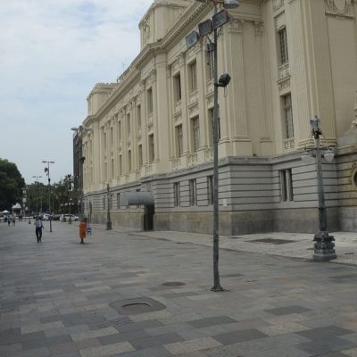 OMS alerta sobre afrouxar medidas contra coronavírus cedo demais