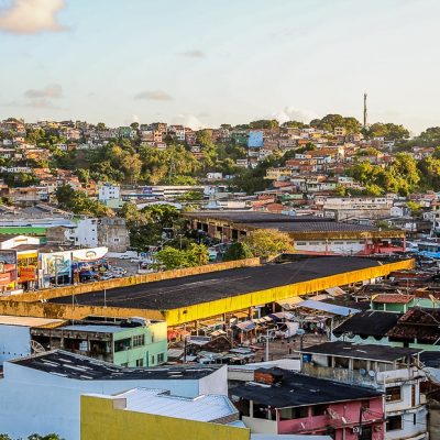 Prefeitura reforça limpeza na Central de Abastecimento do Malhado e outras áreas