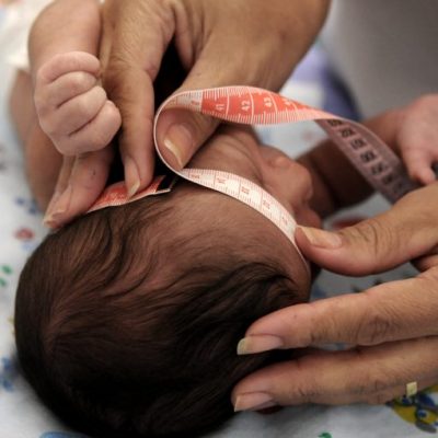 Sancionada lei que dá pensão vitalícia a crianças afetadas por Zika vírus