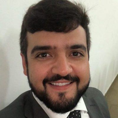 VALDERICO JUNIOR SUGERE DOAÇÃO DE CESTAS BÁSICAS COM RECURSOS DA MERENDA ESCOLAR