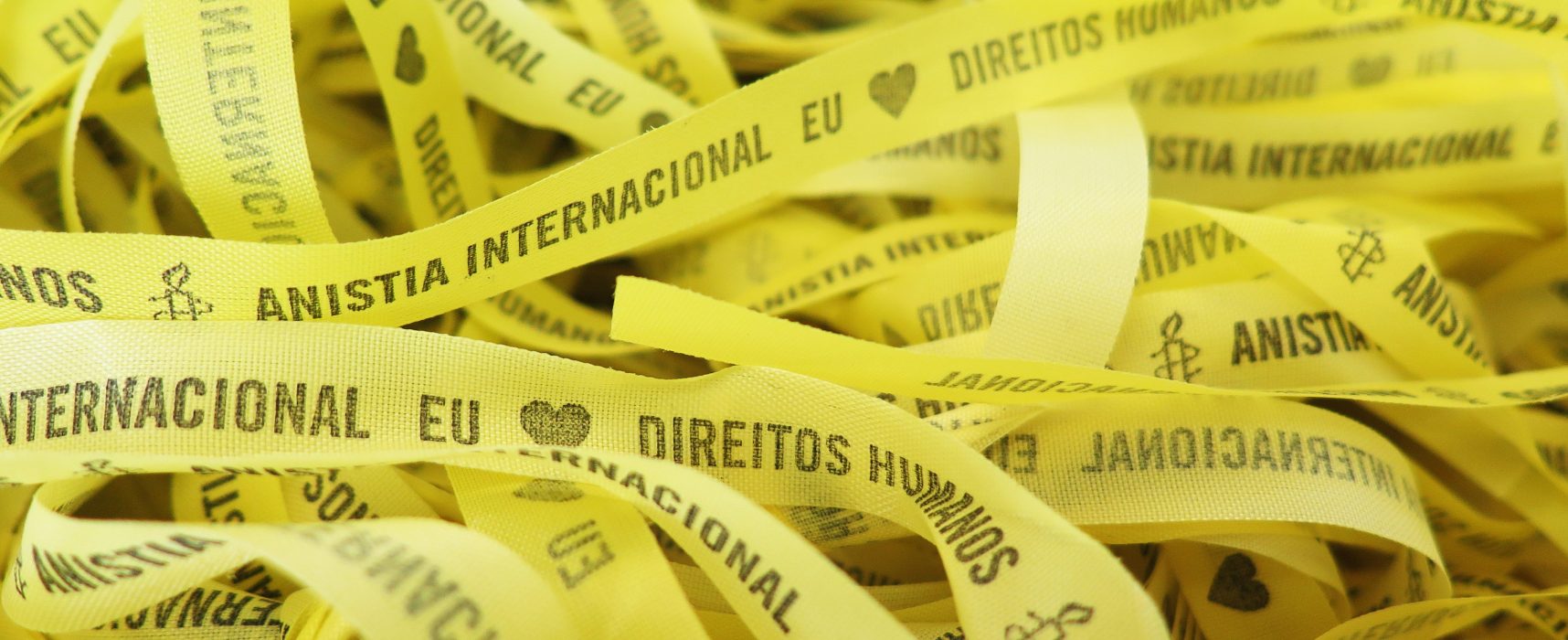 Anistia Internacional lança campanha sobre grupos carentes no Brasil