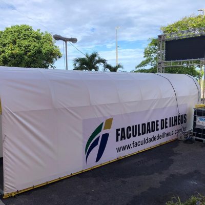 Faculdade de Ilhéus entrega túnel de desinfecção para uso do Centro de Triagem da Covid-19
