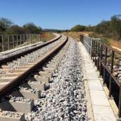 Ministro da Infraestrutura percorre obras da Ferrovia de Integração Oeste-Leste (Fiol), em São Desidério (BA)