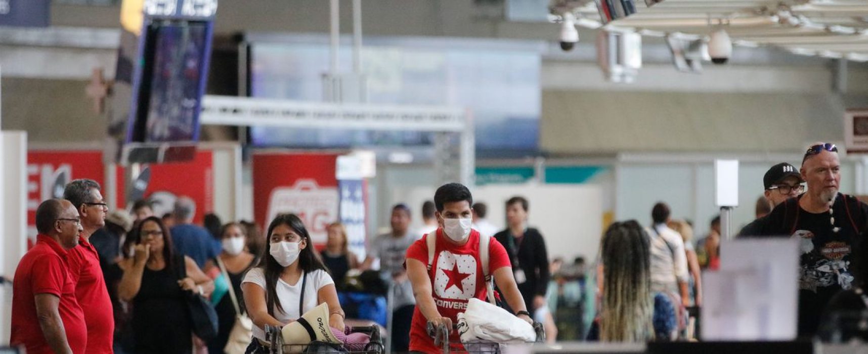 Pandemia adia planos de viagem e prejudica agências de turismo