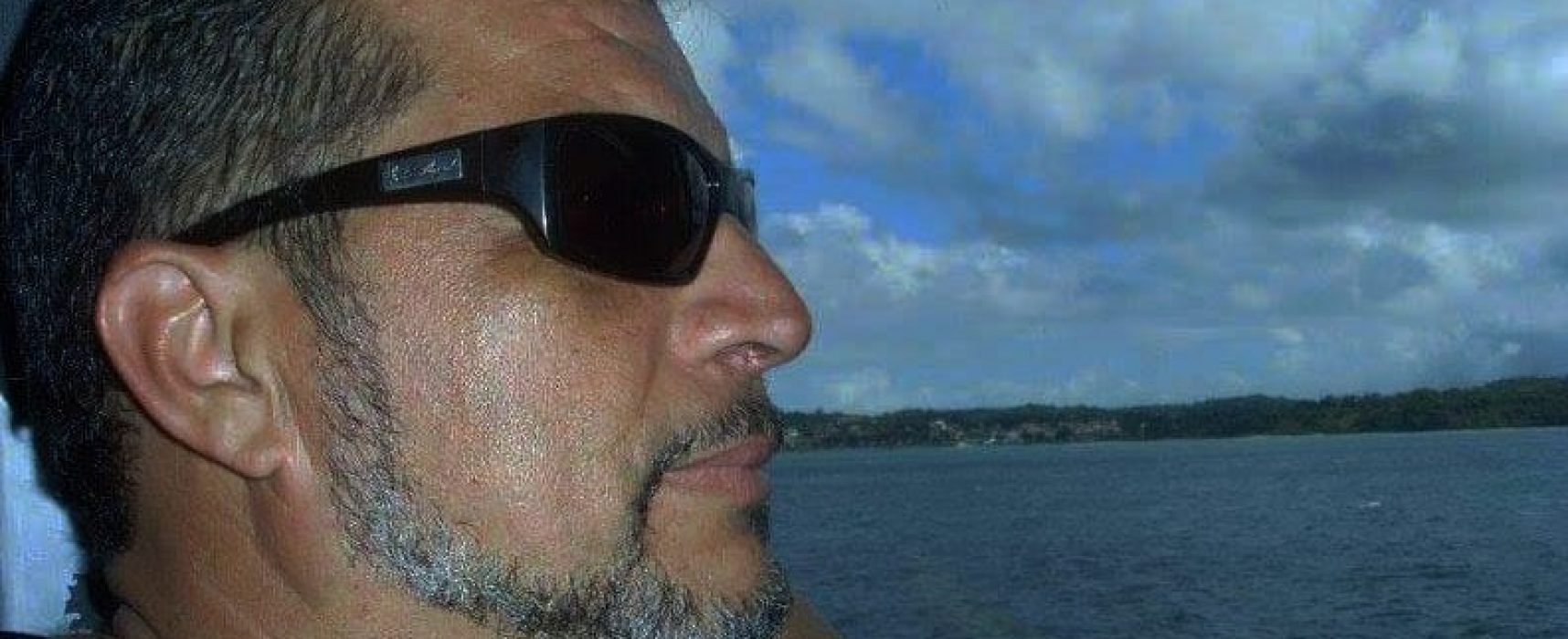 ILHÉUS: Parabéns DENE, feliz aniversário!