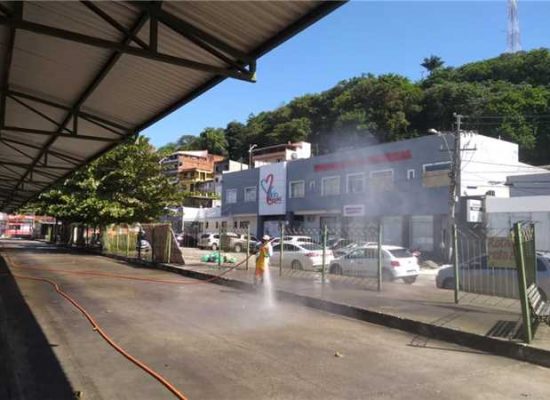 Prefeitura de Ilhéus intensifica serviços urbanos e desinfecção de locais públicos