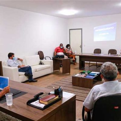Reunião do Gabinete discute reabertura do comércio em Ilhéus