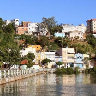 ESCUTA ILHÉUS: Vereador solicita requalificação da Avenida Dois de Julho