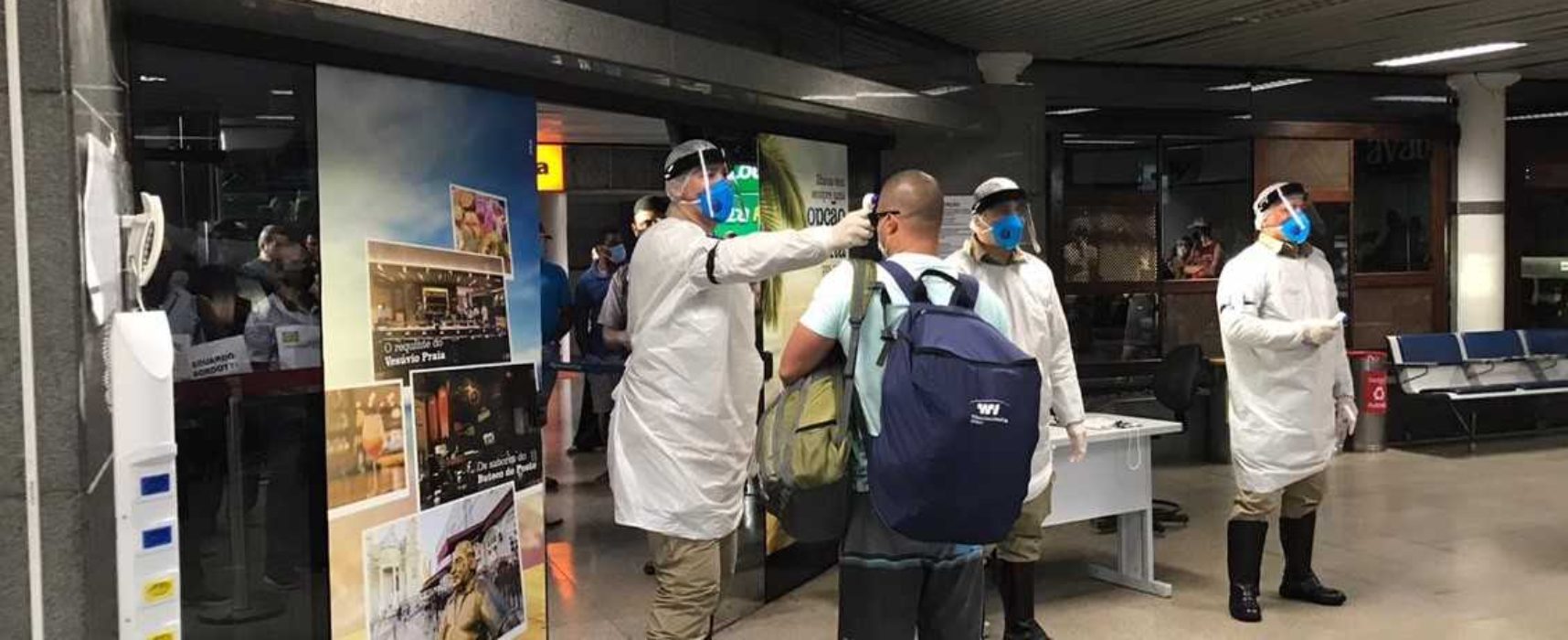 Passageiros são monitorados no aeroporto Jorge Amado para controle da Covid-19 em Ilhéus