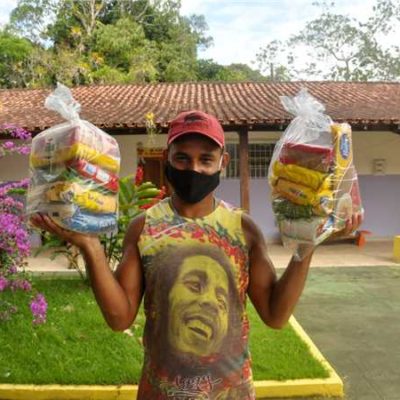 Prefeitura de Ilhéus já distribuiu 13 mil kits alimentação para alunos da rede municipal