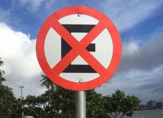 Prefeitura instala novas placas para melhorar sinalização do trânsito em Ilhéus