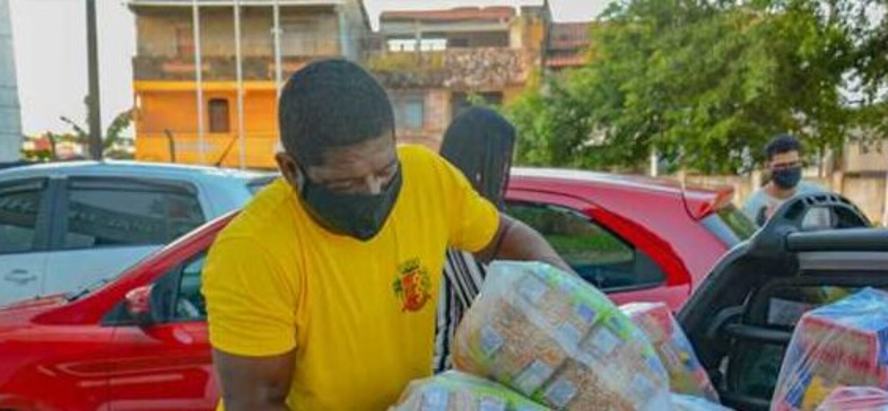 Cerca de 10 toneladas de alimentos foram arrecadadas na Live Solidária, informa Prefeitura de Ilhéus
