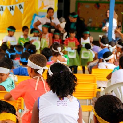 Senadores defendem relatório original da PEC do Fundeb na Câmara