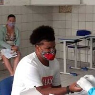 Covid-19: Brasil tem mais 1,2 mil mortes e 42,6 mil novos casos