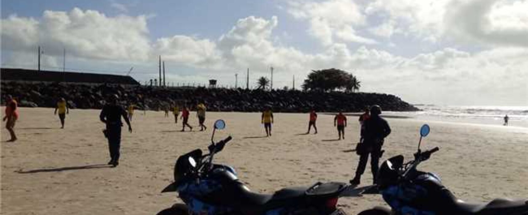 Força-tarefa montada pela Prefeitura intensifica fiscalização nas praias de Ilhéus