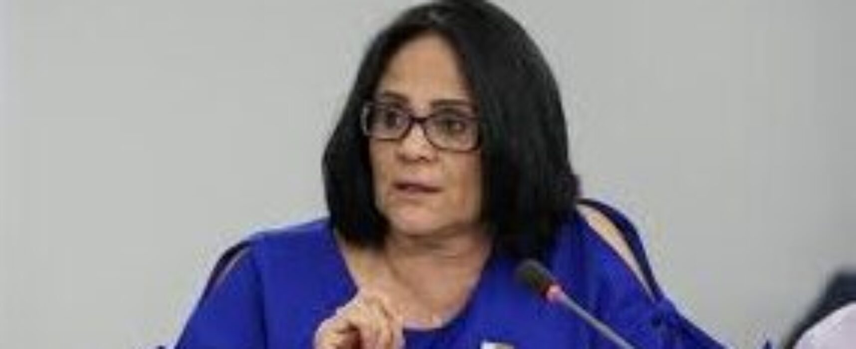 Ministra Damares entregará veículos a 17 conselhos tutelares da Bahia